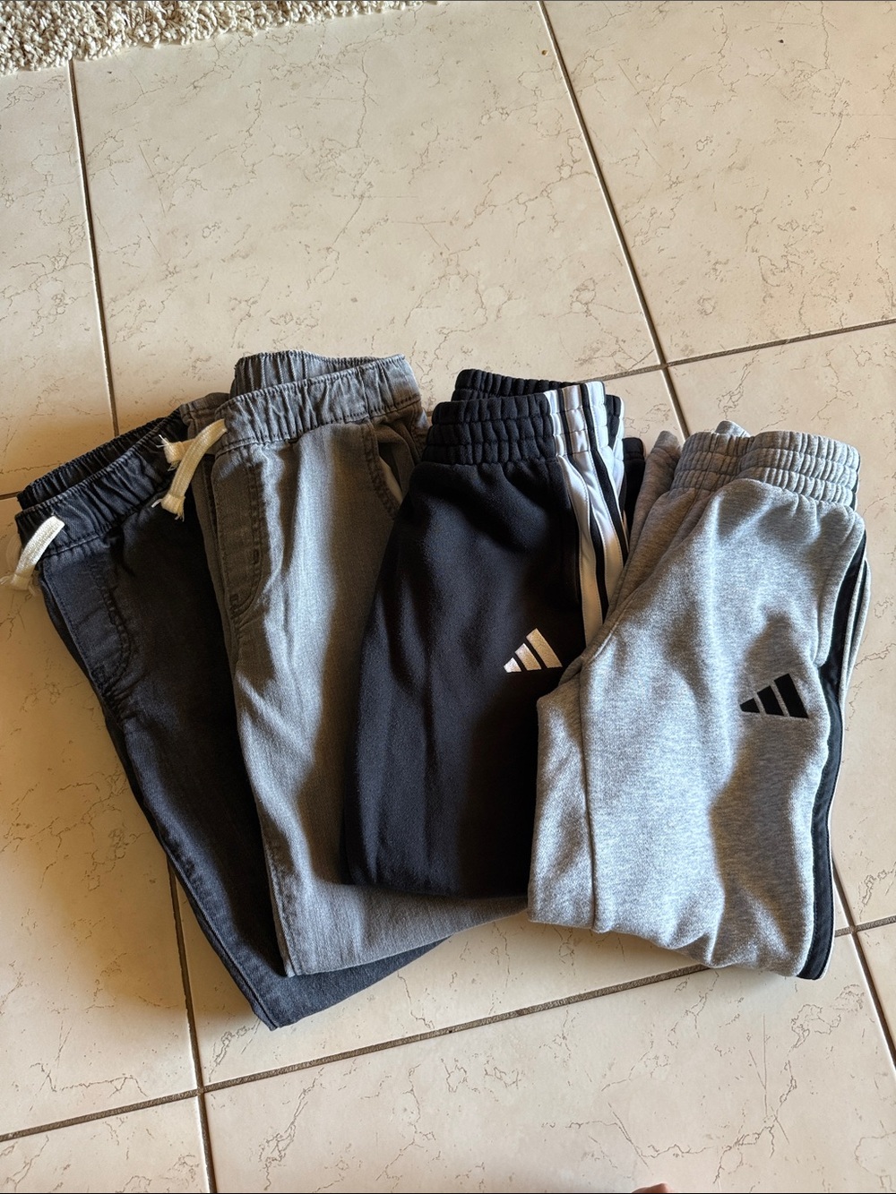 BOYS PANTS LOT